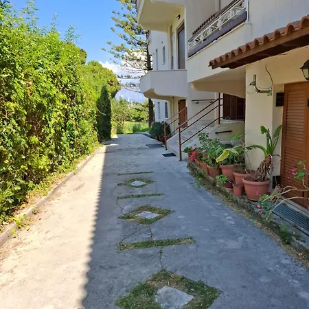 Дом отдыха Lefkada Eli's Amazing House