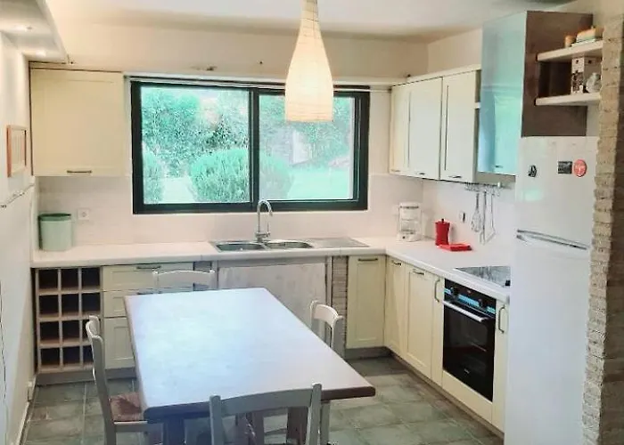 Lefkada Eli's Amazing House